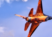 金年会下载-双线战场，从美加墨世界杯硝烟到灰熊撕裂之城的老鹰围猎