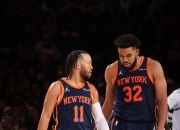 金年会真人-包含尼克斯队球员在比赛中表现出色带领取胜的词条