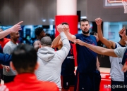 jinnianhui-快船主场失利，莱昂纳德难以独挡一帜的简单介绍