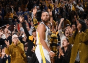 金年会下载-关于勇士擒灰熊迎四连胜，库里砍下高效三分的信息