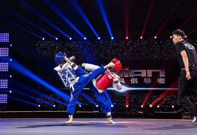 关于登顶之争！国际友谊赛中强者争夺最高荣誉的信息