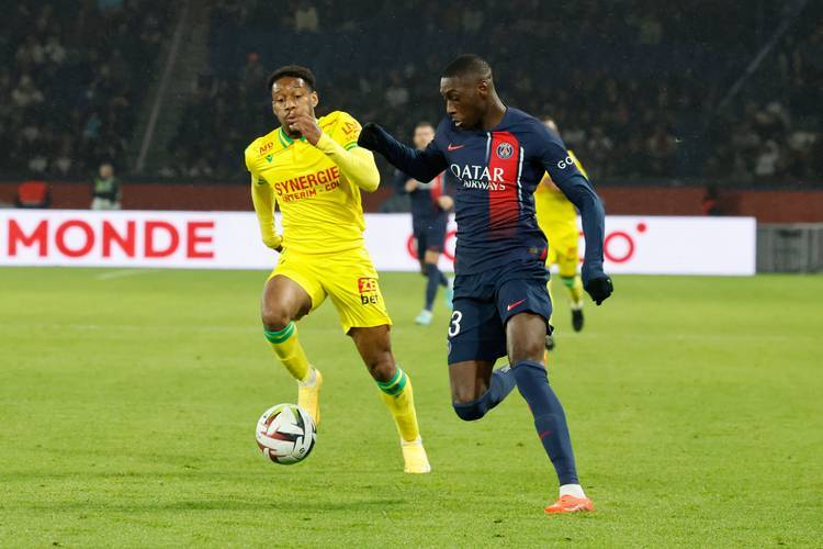 包含南特俱乐部后卫获得技术奖项,备战接下来比赛的词条 包含南特俱乐部后卫获得技术奖项,备战接下来比赛的词条