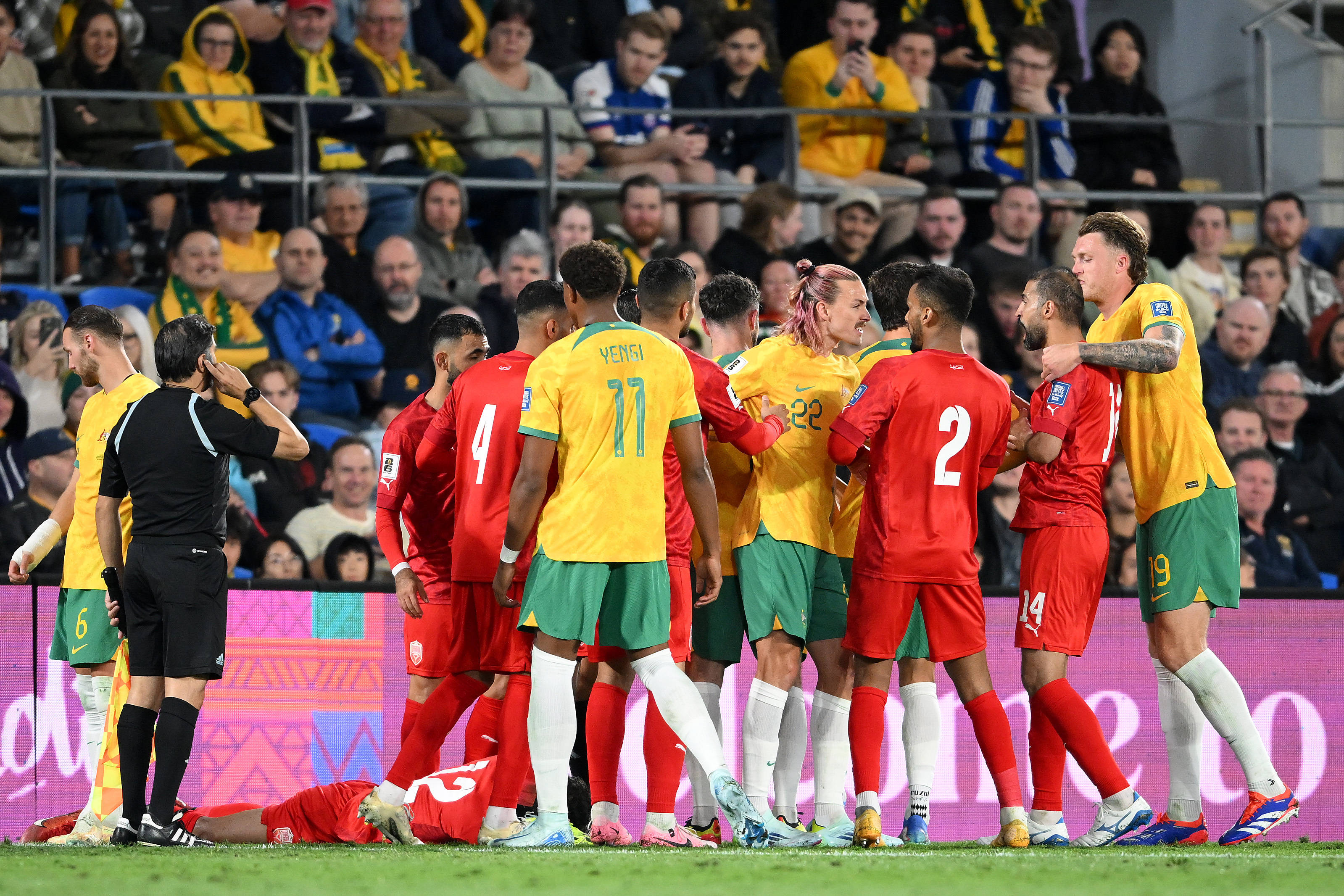 关于阿尔巴尼亚国脚在比赛中抢射得分，锁定胜局的信息