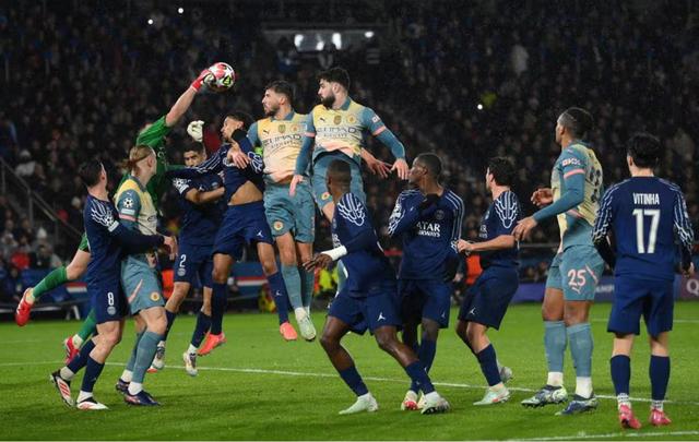 欧预赛激战正酣，狂奔半场的快速传球惊艳全场的简单介绍