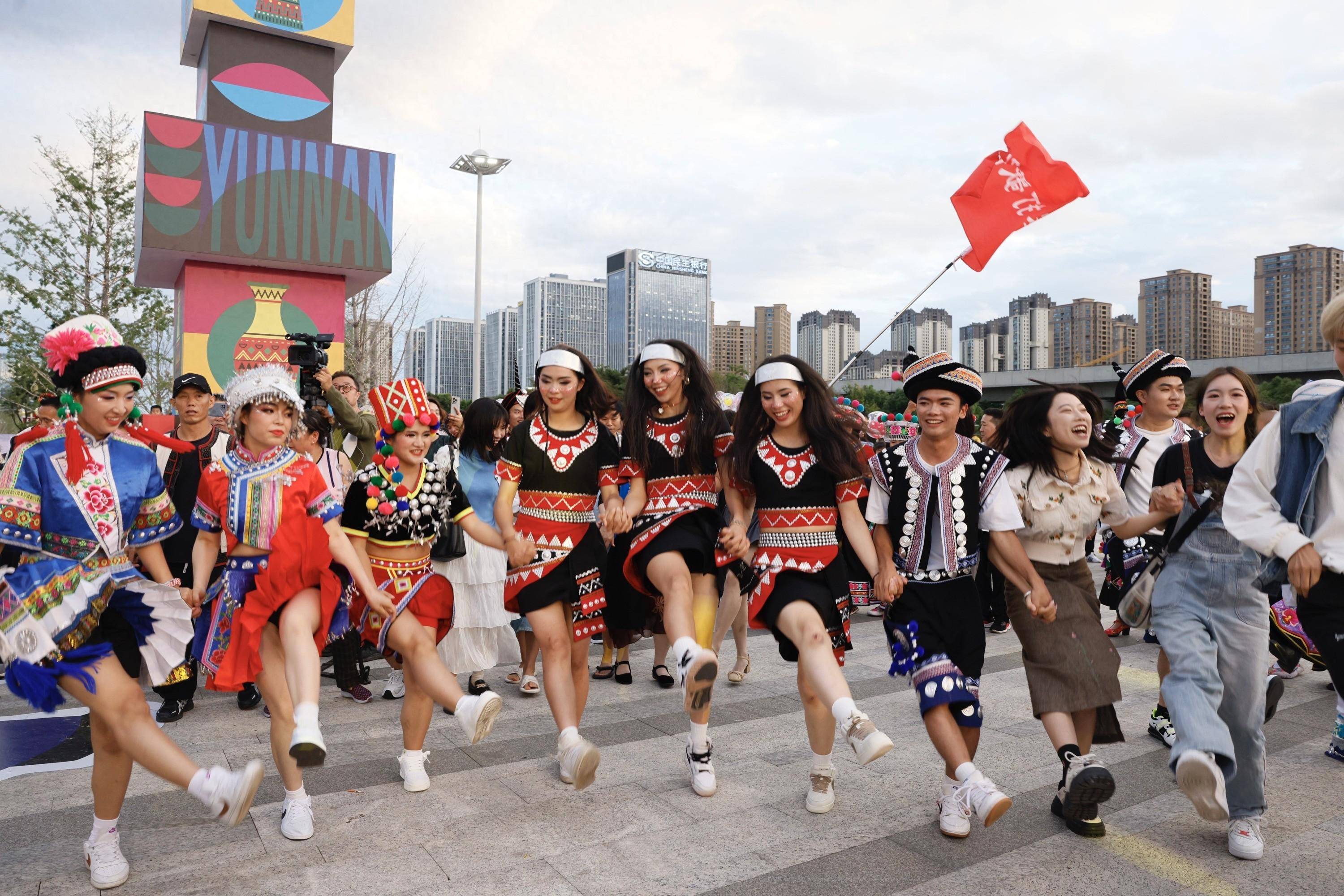 关于俱乐部队伍士气高昂,备建迎接挑战的信息 关于俱乐部队伍士气高昂,备建迎接挑战的信息