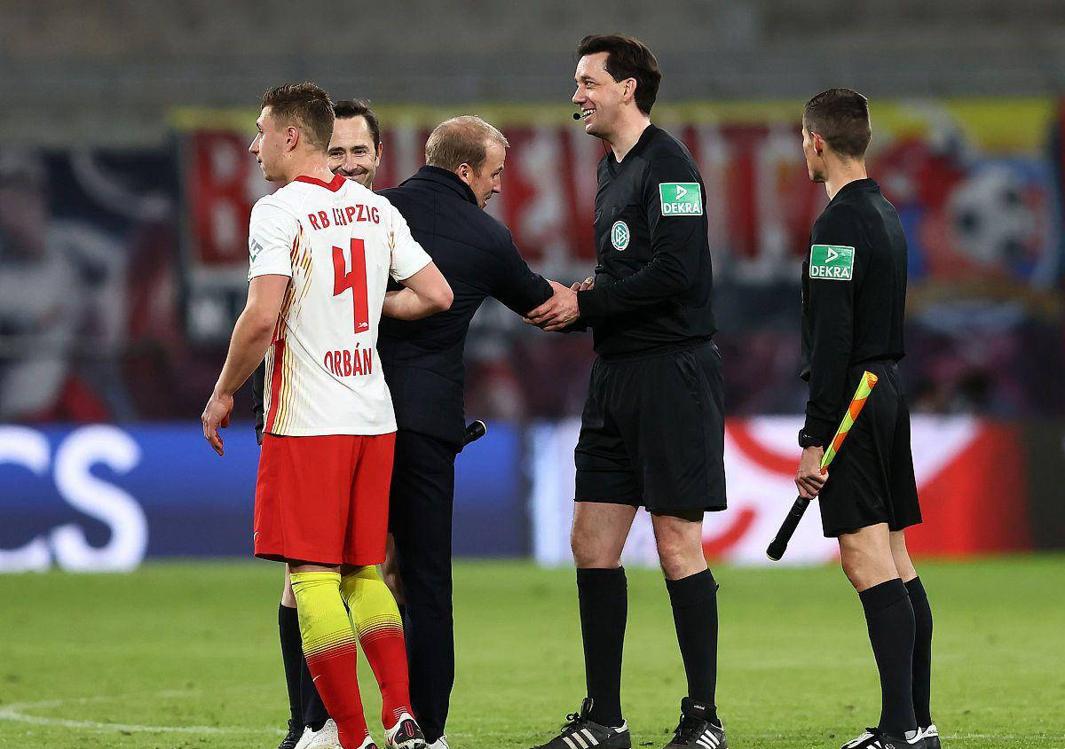 勒沃库森状态回暖，欧冠资格或不再遥远的简单介绍