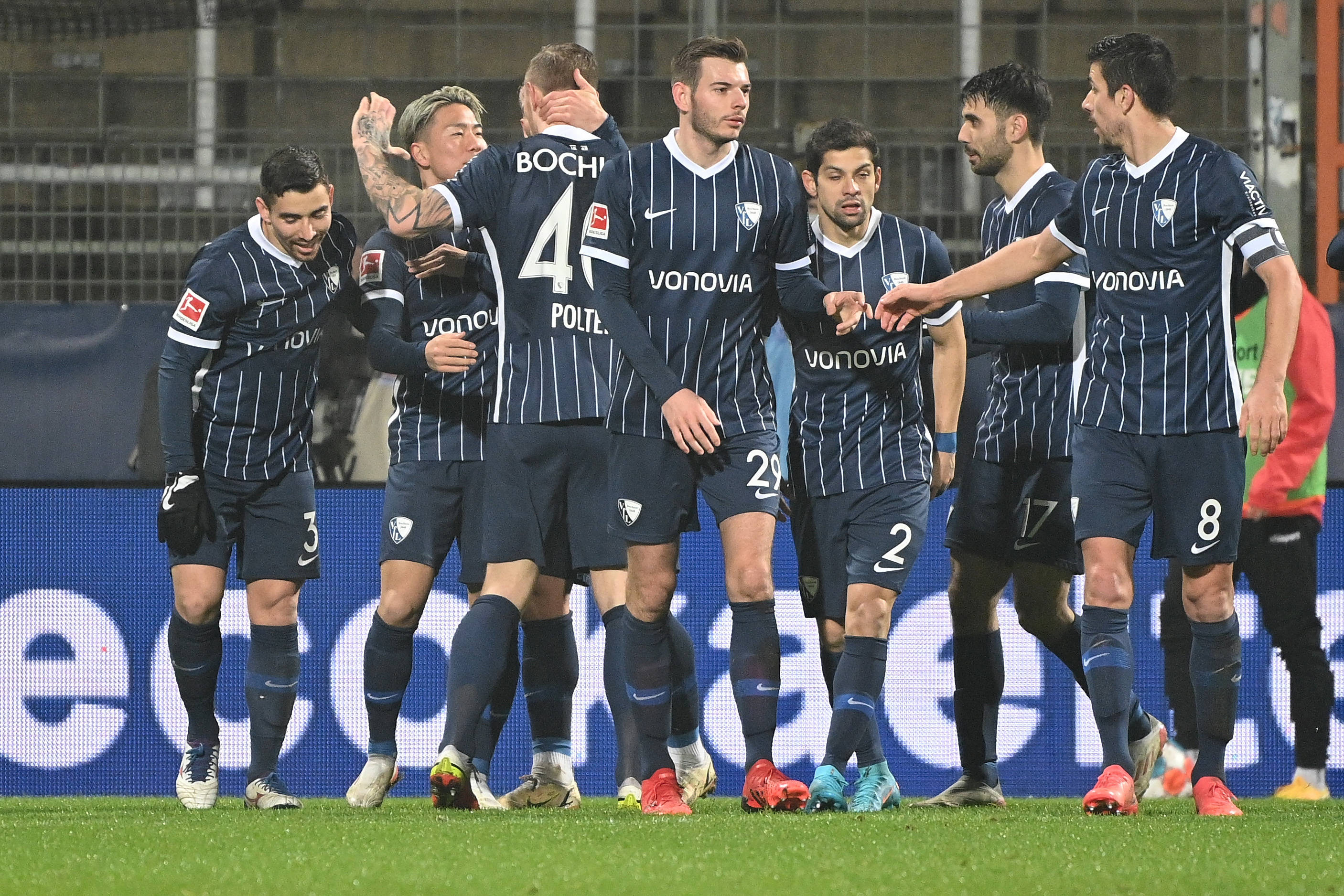 关于斯图加特主场失利,保级形势堪忧的信息 关于斯图加特主场失利,保级形势堪忧的信息