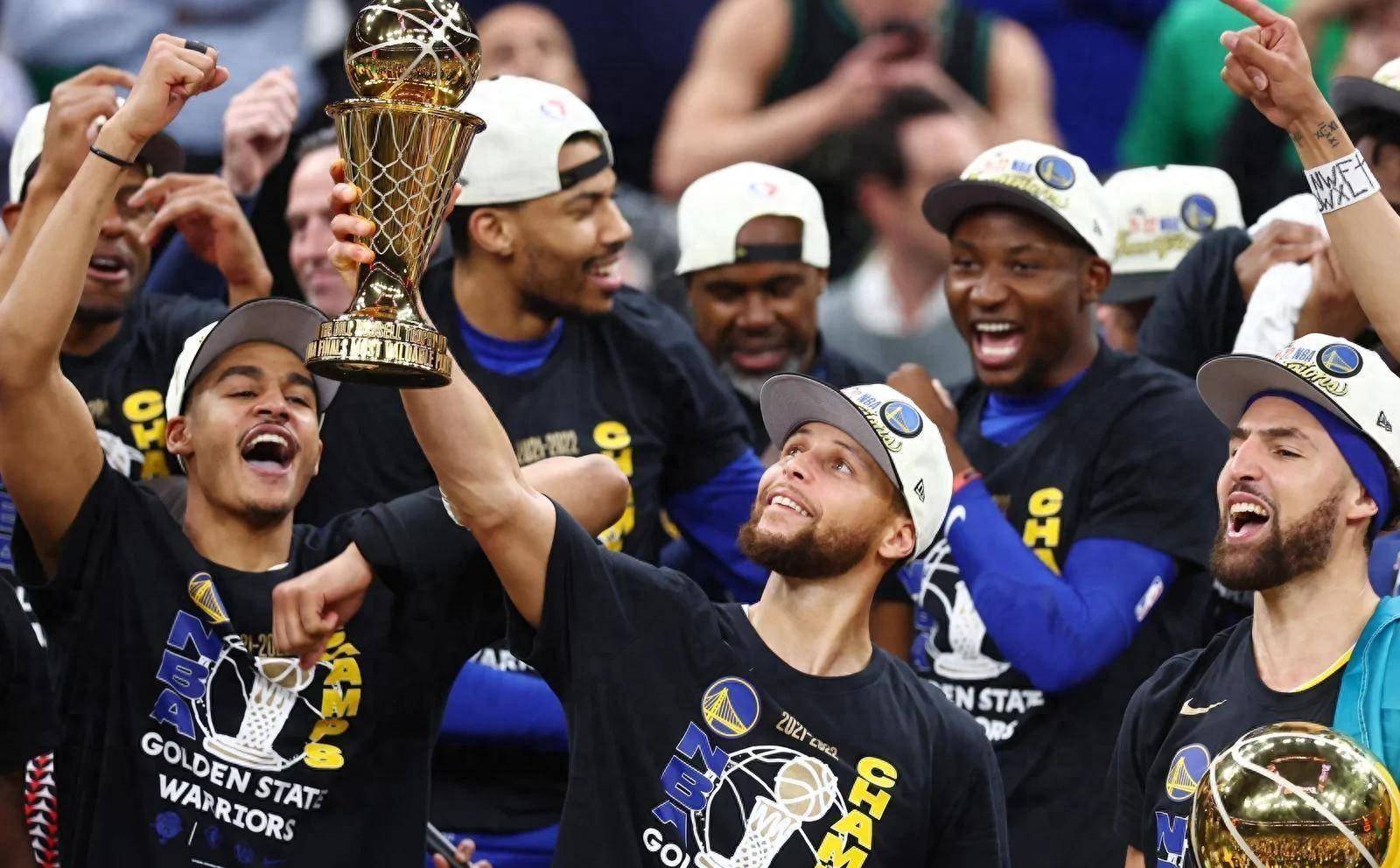 包含黄蜂队主席奥尼尔进军全明星周末的词条 包含黄蜂队主席奥尼尔进军全明星周末的词条