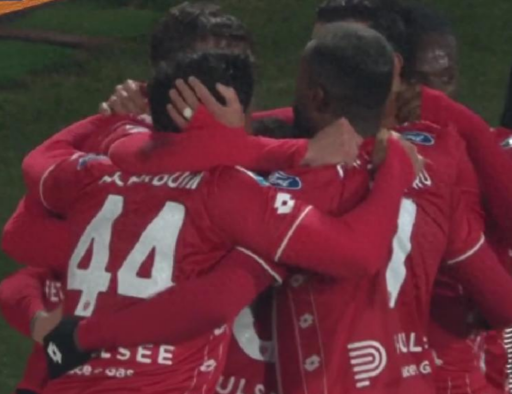 意甲赛场上掀起风波!冠军归属惊心动魄的简单介绍 意甲赛场上掀起风波!冠军归属惊心动魄的简单介绍