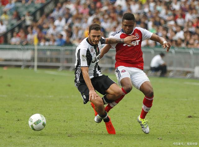 尤文图斯连胜,意大利足坛绝对霸主 尤文图斯连胜,意大利足坛绝对霸主