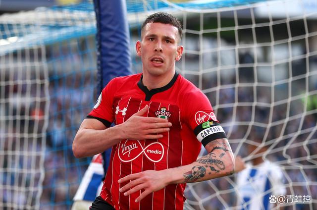 关于阿斯顿维拉客场战平南安普顿,英超保级形势依然堪忧的信息 关于阿斯顿维拉客场战平南安普顿,英超保级形势依然堪忧的信息