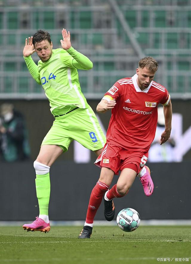 包含向来强队拜仁慕尼黑客场不敌出局的词条