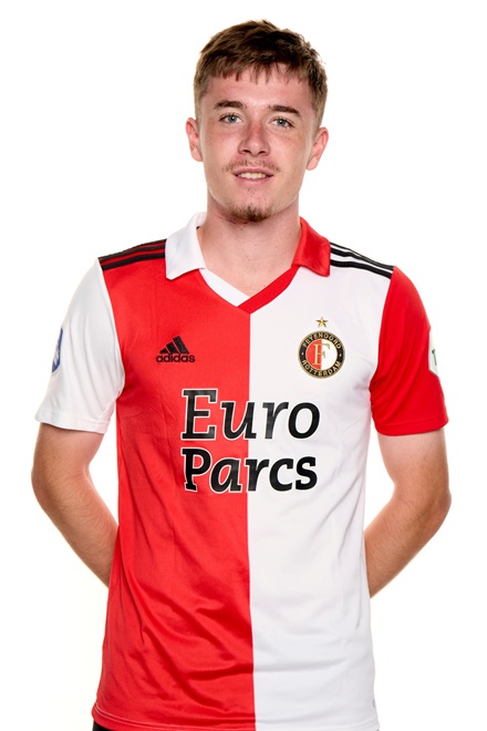 瑞典足球选手成功加盟欧洲队伍 瑞典足球选手成功加盟欧洲队伍