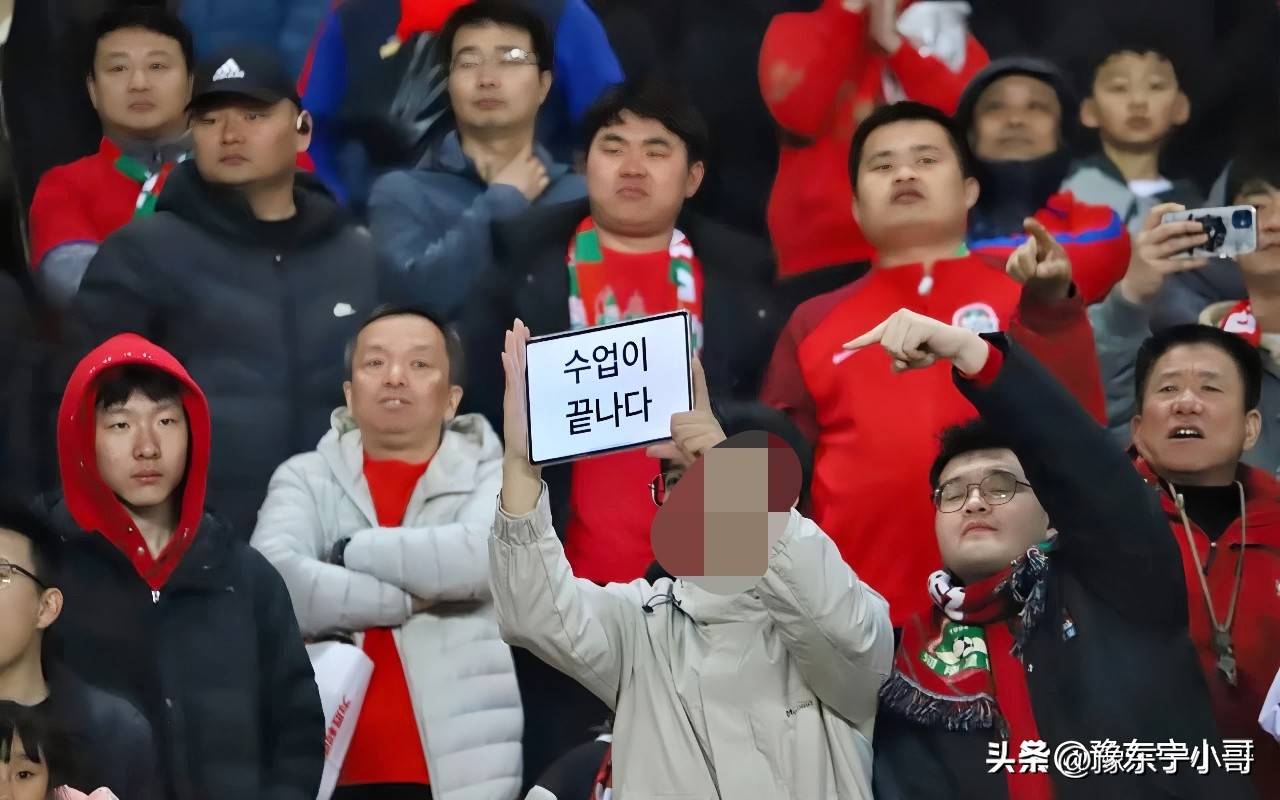 比分悬念引人入胜,球迷屏息以待的简单介绍 比分悬念引人入胜,球迷屏息以待的简单介绍