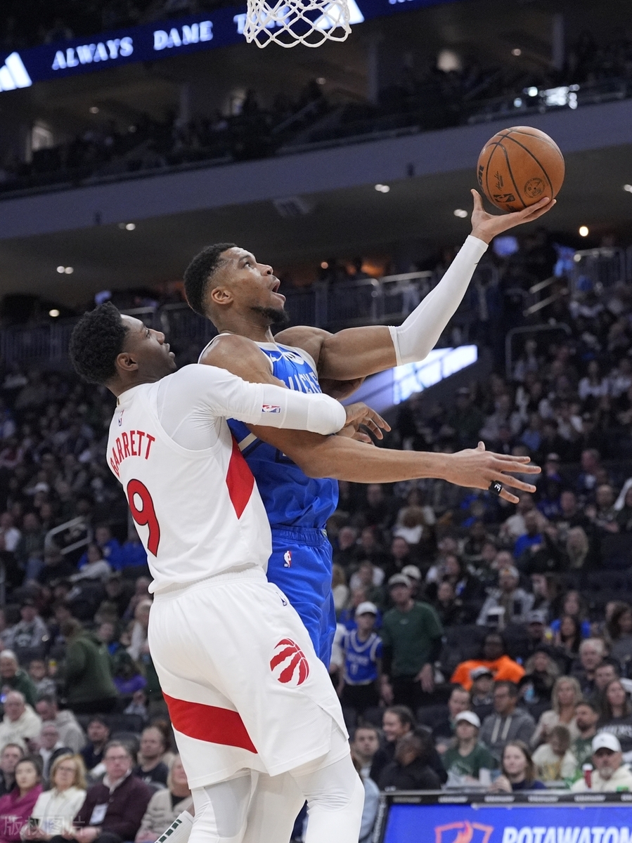 雄鹿横扫对手,字母哥狂砍+得分的简单介绍 雄鹿横扫对手,字母哥狂砍+得分的简单介绍