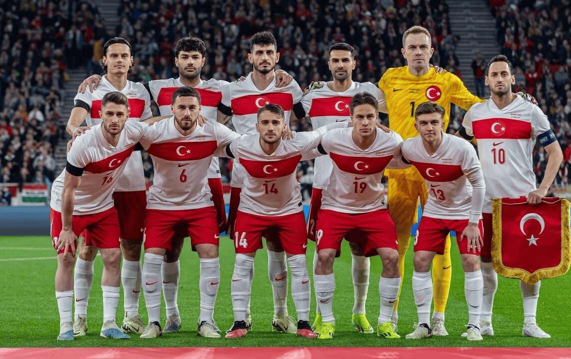 关于葡萄牙国家队将会是本次欧锦赛的最大黑马,备受关注的信息 关于葡萄牙国家队将会是本次欧锦赛的最大黑马,备受关注的信息