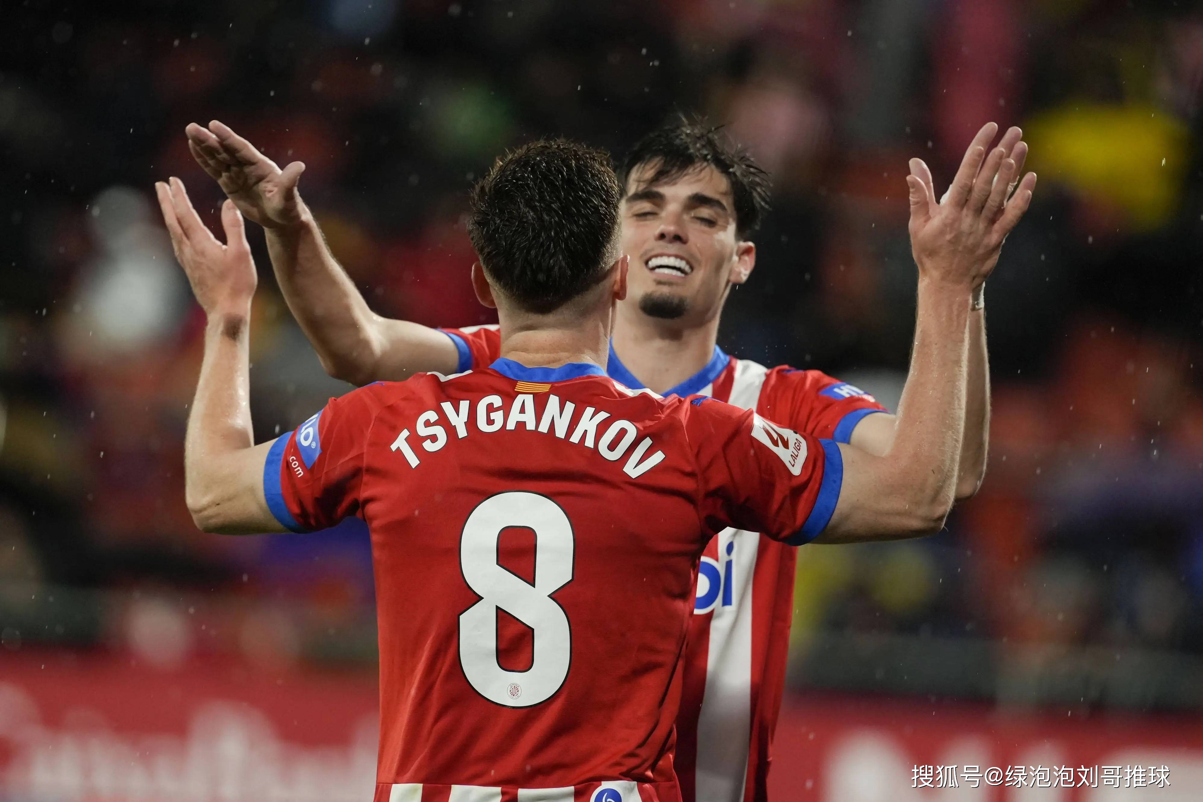 塞维利亚主场失利,小组出线前景堪忧的简单介绍 塞维利亚主场失利,小组出线前景堪忧的简单介绍