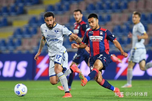 包含斯图加特球迷无比期待球队的下一个胜利的词条 包含斯图加特球迷无比期待球队的下一个胜利的词条