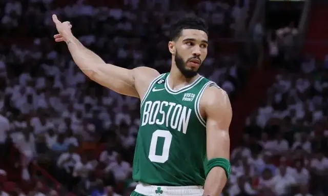 关于绿衫军后卫火力全开，轻取惊险胜利的信息