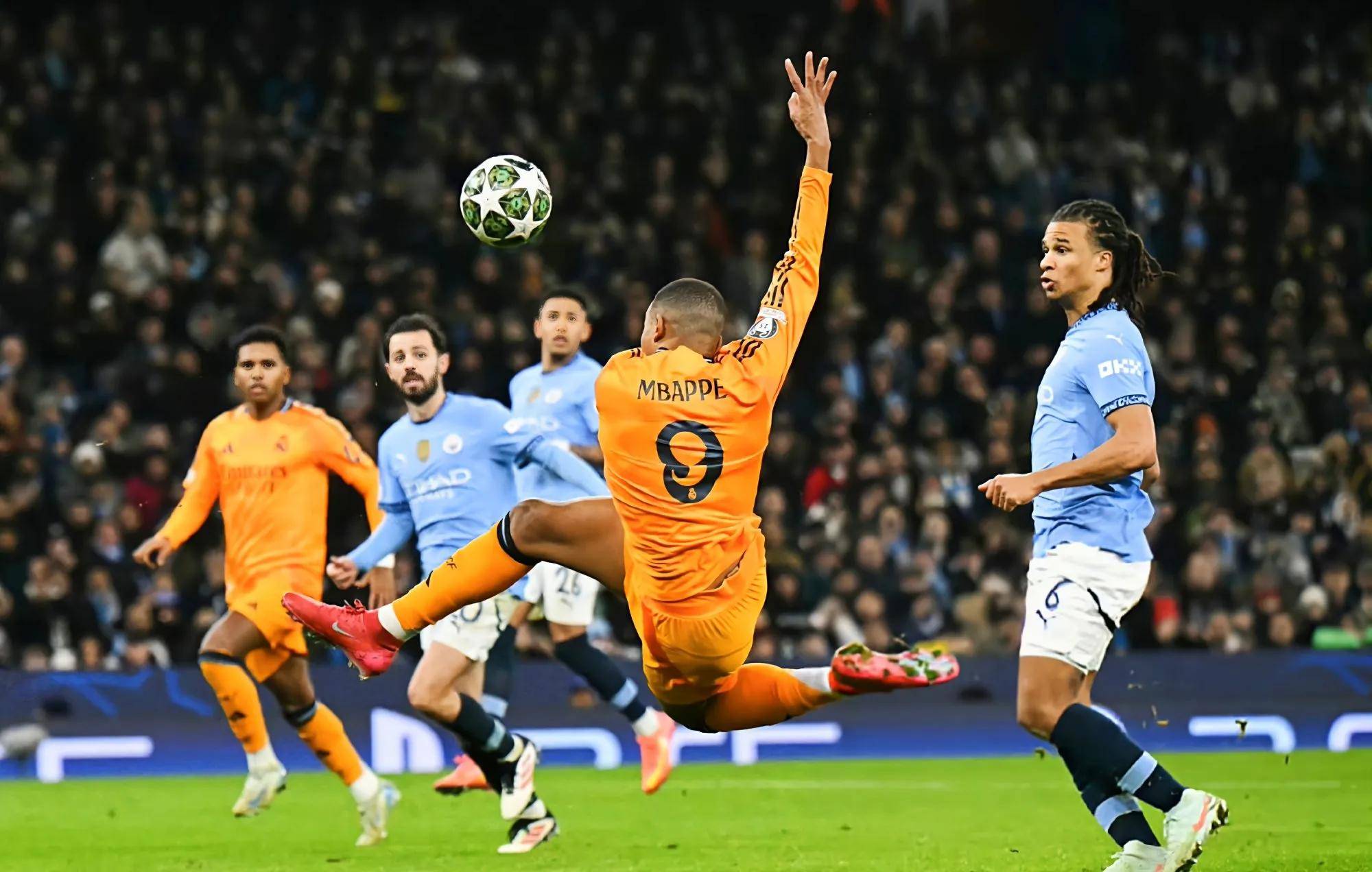 皇马遭遇逆转,遗憾出局淘汰赛 皇马遭遇逆转,遗憾出局淘汰赛