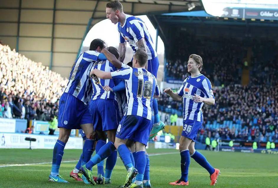 阿斯顿维拉主场击败谢菲联,积分逐渐回升 阿斯顿维拉主场击败谢菲联,积分逐渐回升