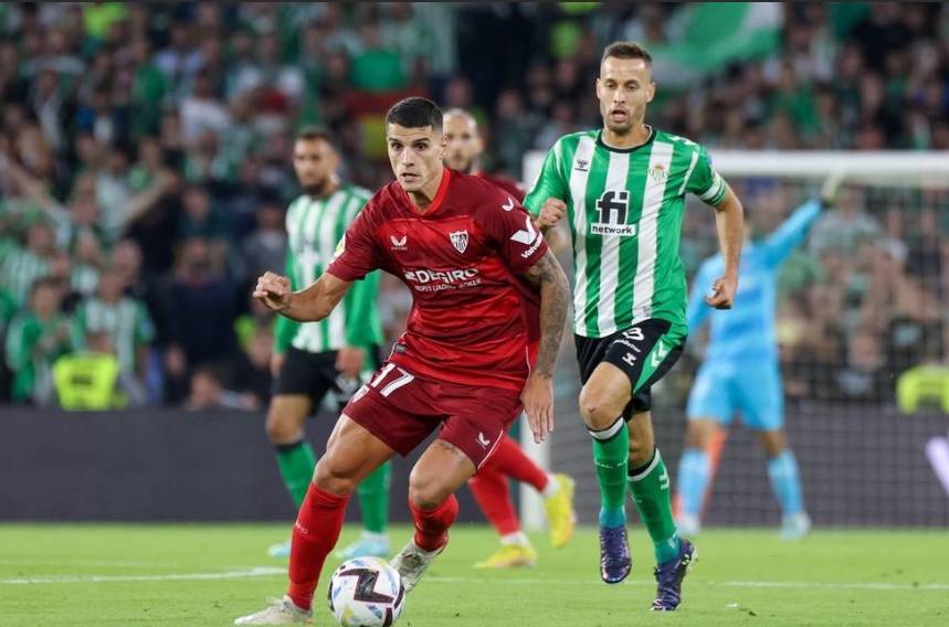 阿拉维斯队主场遇到强敌,惜败收场 阿拉维斯队主场遇到强敌,惜败收场