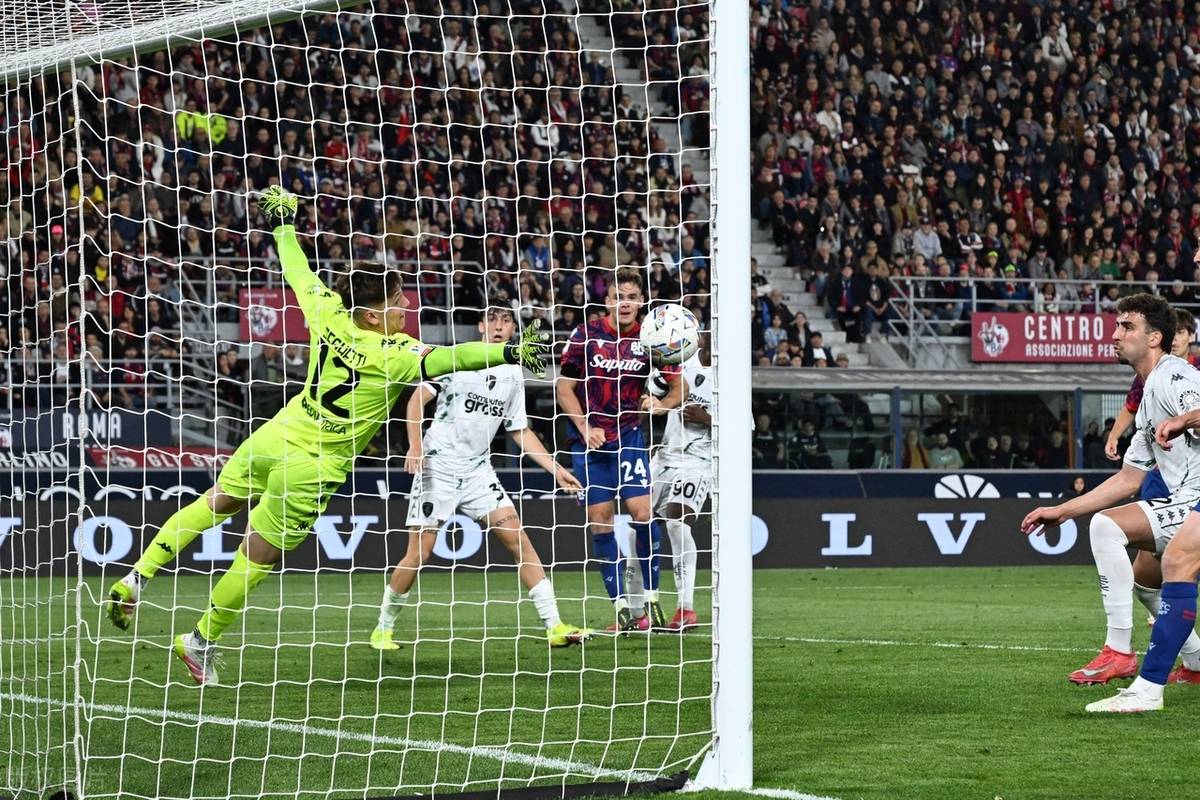 关于博洛尼亚主场大胜,取得三连胜的信息 关于博洛尼亚主场大胜,取得三连胜的信息