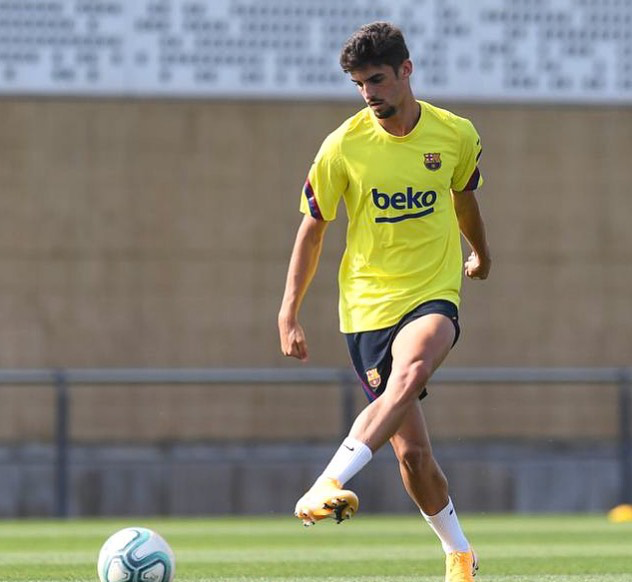 日本强势西班牙,科曼高光表现的简单介绍 日本强势西班牙,科曼高光表现的简单介绍