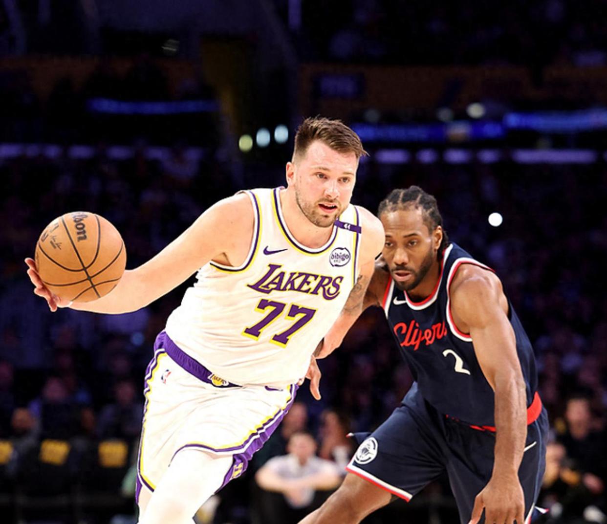 包含小牛擒下黄蜂,东契奇助攻创新高的词条 包含小牛擒下黄蜂,东契奇助攻创新高的词条