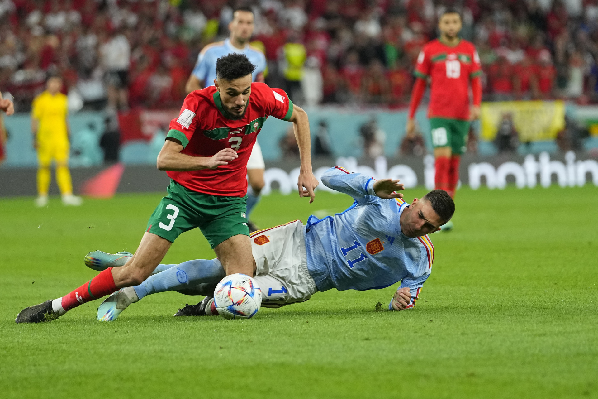 哥伦比亚鏖战摩洛哥,C罗点燃赛场 哥伦比亚鏖战摩洛哥,C罗点燃赛场