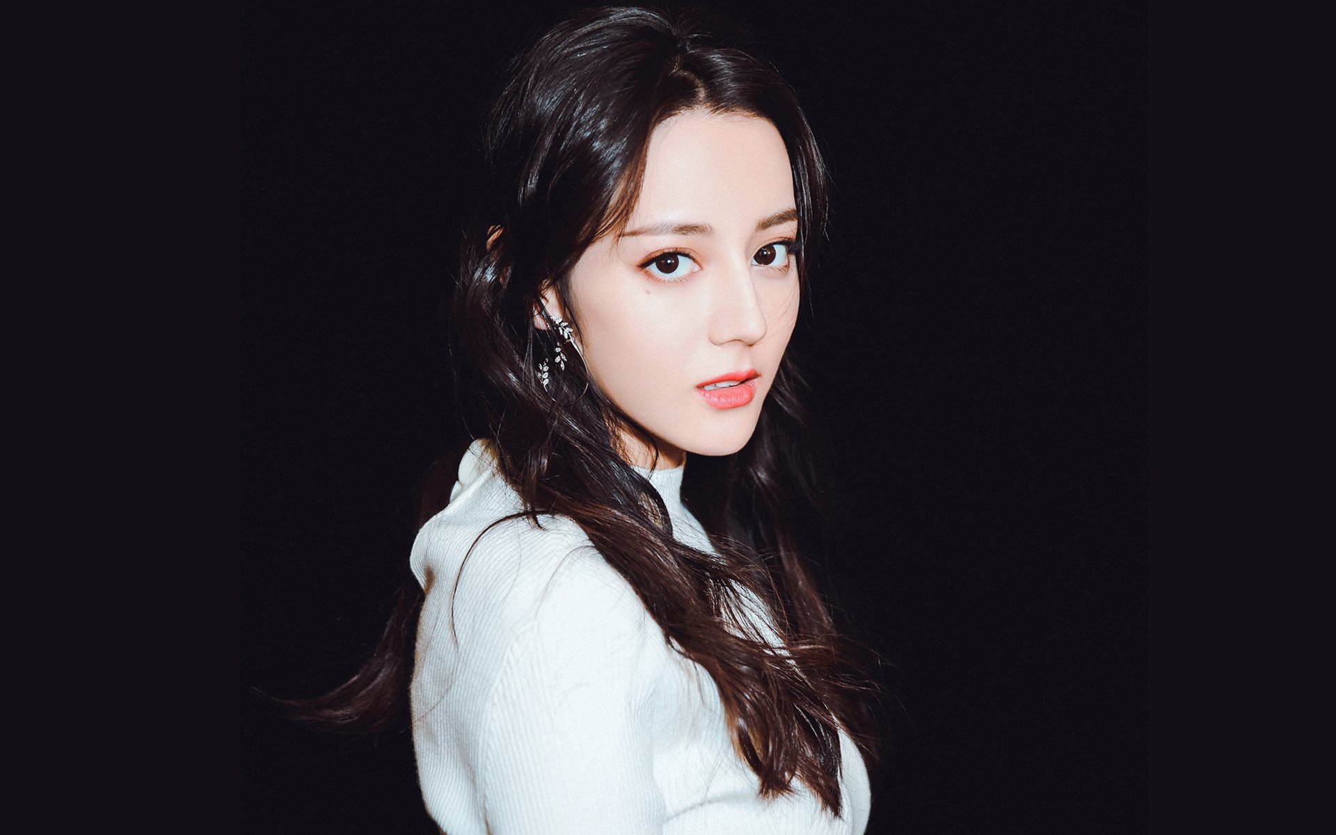 数据炸弹vs体系之力，西亚卡姆华丽数据下的马刺式胜利