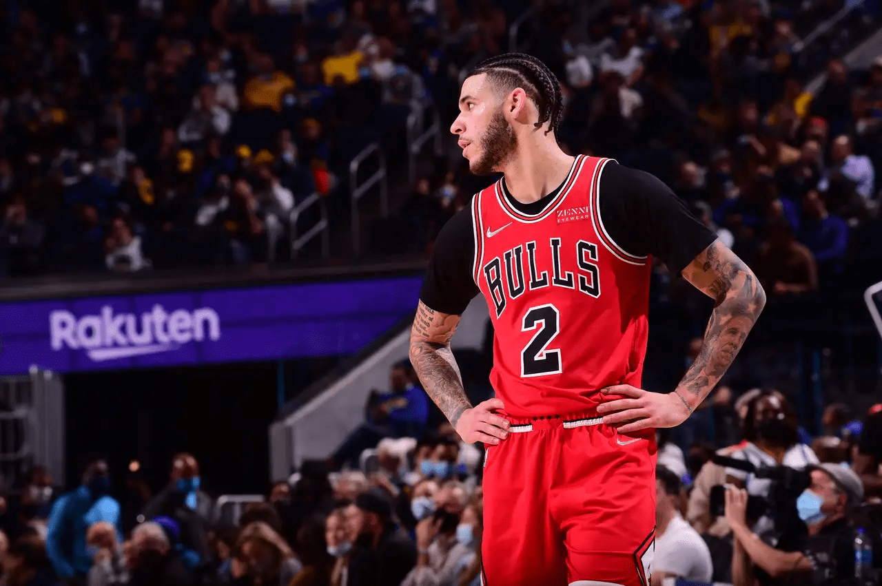 浙江队击溃公牛，范弗利特成为关键先生