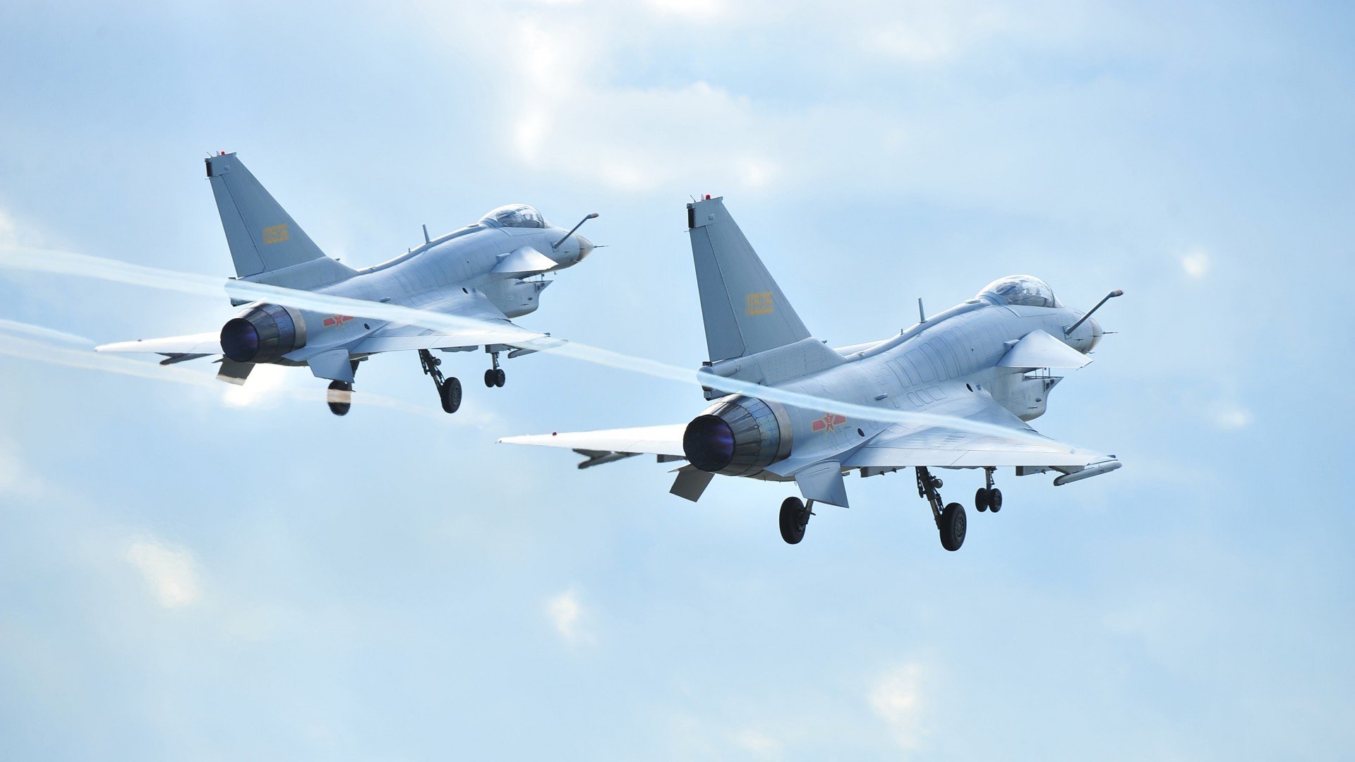 体育奇迹的双重奏，伊拉克足球绝杀厄瓜多尔与奥斯梅恩在NBA季后赛的统治时刻